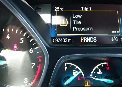 2018 Ford Escape Titanium z USA, uszkodzony, nr VIN 1FMCU9J93JUC80098